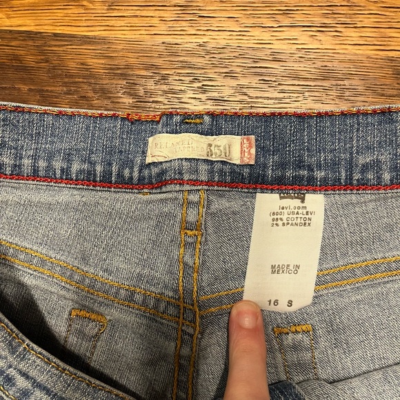 Levi’s size 16 short - Picture 5 of 6